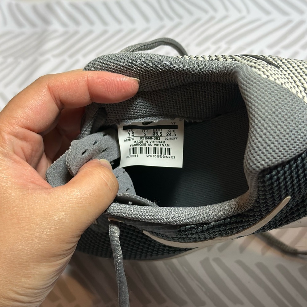 Nike Tanjun Racer Gray Blue Women 7.5 All Day Comfort - Picture 4 of 6